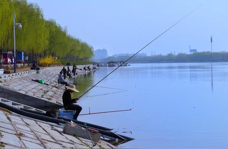 长江十年禁渔期：垂钓爱好者的新挑战