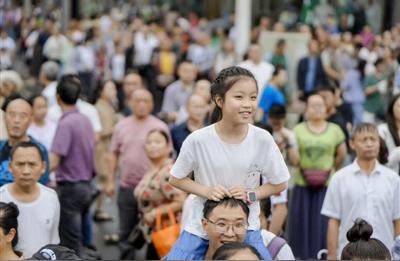 天府端午龙舟盛宴：传统与现代的完美融合