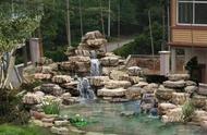 庭院鱼池假山设计全攻略：打造自然生态景观