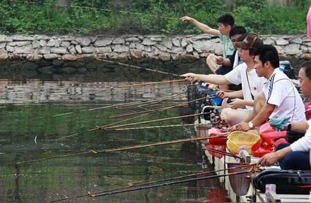 日本人奇葩钓鱼法揭秘