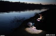 如何挑选夜钓灯？全面解析：夜钓灯的种类与野钓鱼情下的最佳选择
