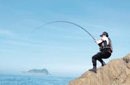 海钓必备：两种最佳钓饵推荐，让你轻松上鱼！