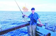 厦门“海鱼大师”携带53种装备前往南沙海域钓鱼