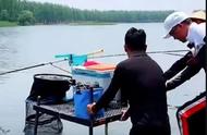 邓刚的野钓之旅：鲢鳙遭遇豪华游轮，渔政出动