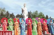 揭秘王城公园牡丹仙子雕像的建成时间：记者带您了解热门打卡地标背后的故事