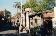 探寻老北京历史：杨梅竹斜街与延寿寺街的胡同风情