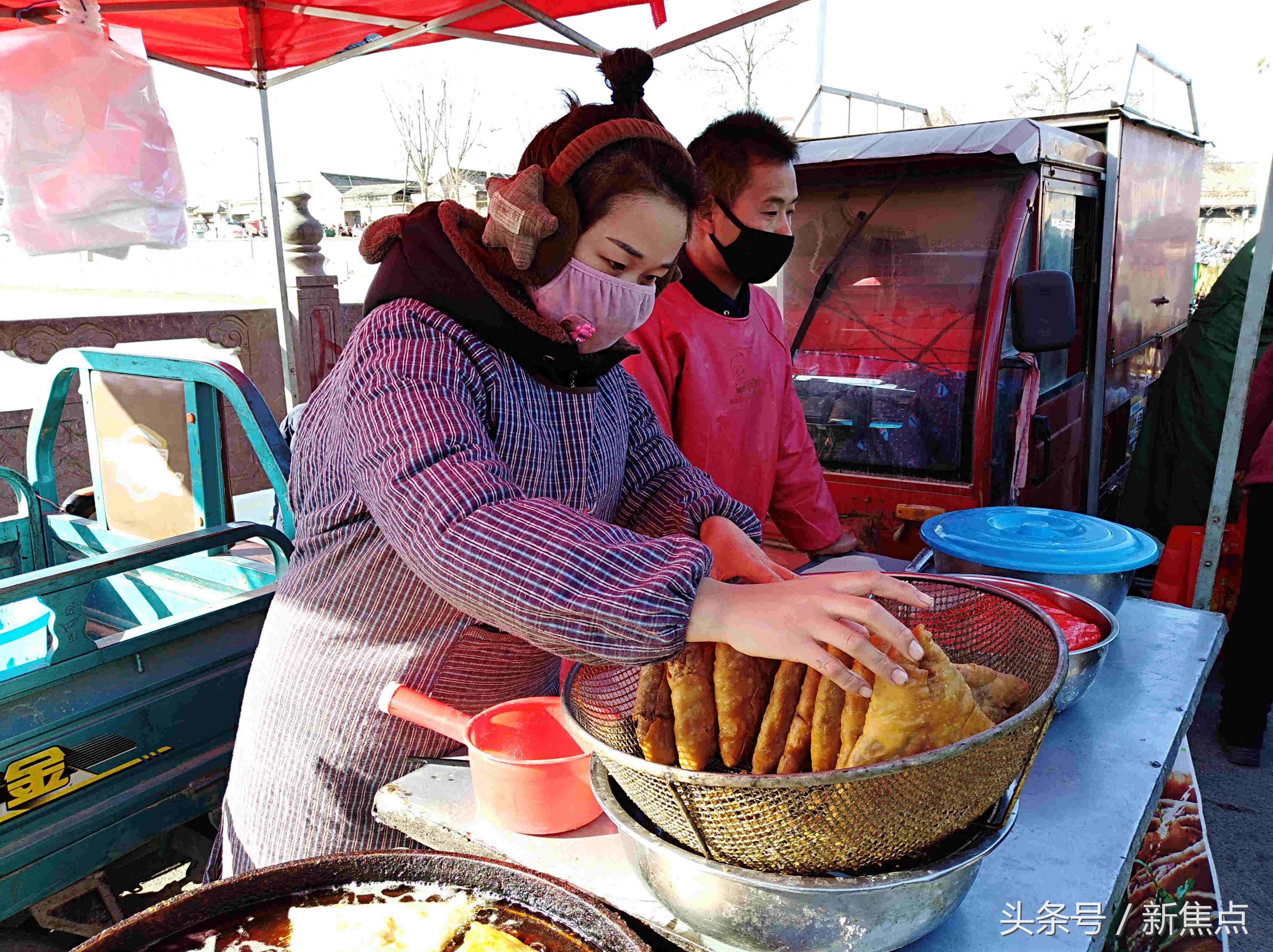 豫北最大狗市，究竟有多大吸引力，每星期天，附近上万人纷至沓来